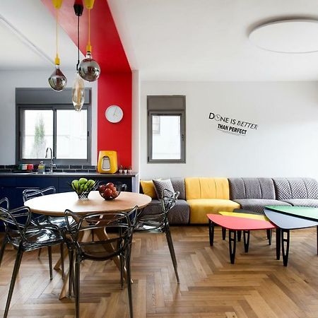 Colorful Bnb Apartment Хайфа Экстерьер фото